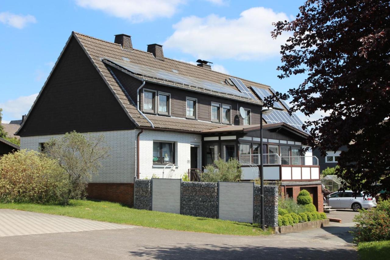Ferienwohnungen Hartmann Medebach Bagian luar foto